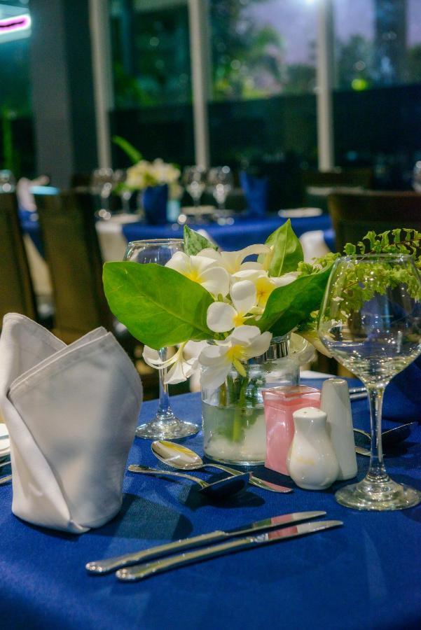 Gazelle International Hotel Kokopo Ngoại thất bức ảnh